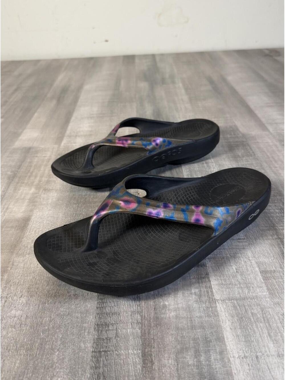 OOFOS OOlala Luxe Sandals Womens Size 10 Heat Map Thong Comfort Walking Recovery